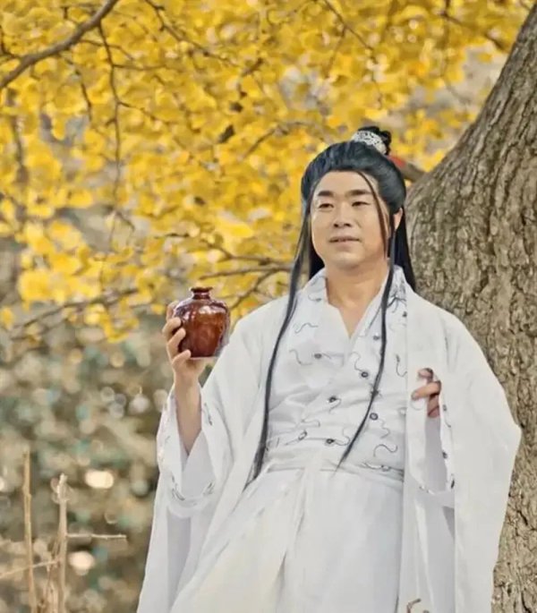 外盘开户配资 随州文旅局原局长已提前退休，入职浙江一卫星通信公司